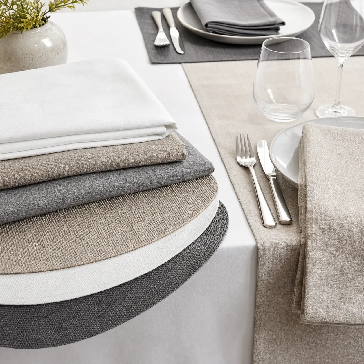 Tischwäsche, Tischläufer und Tischsets für Gastronomie